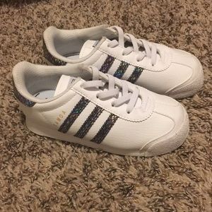 NWOT Toddler girls Adidas Samoa